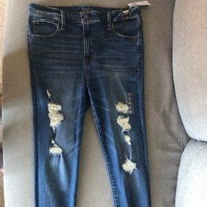 Abercrombie & Fitch Simone High Rise Super Skinny